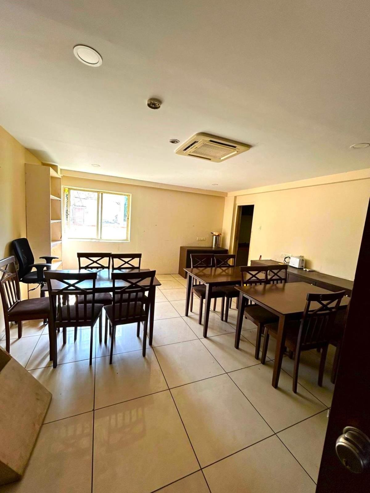 Aundh Elite Stay Púna Kültér fotó